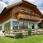 Sonnenchalet 2 Im Salzburger Lungau *