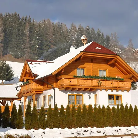 Sonnenchalet 2 Im Salzburger Lungau شاليه ماريابفار